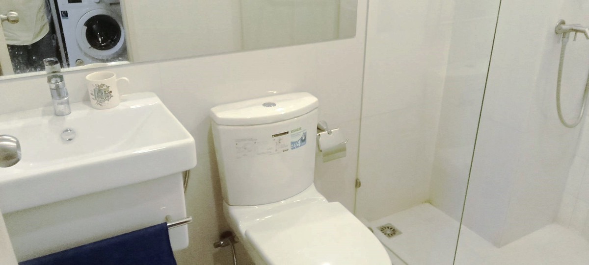 For RentCondoRama9, Petchburi, RCA : 🔥Urgent for rent🔥Life Asoke, 2 bedrooms, fully furnished, ready to move in, next to MRT Phetchaburi