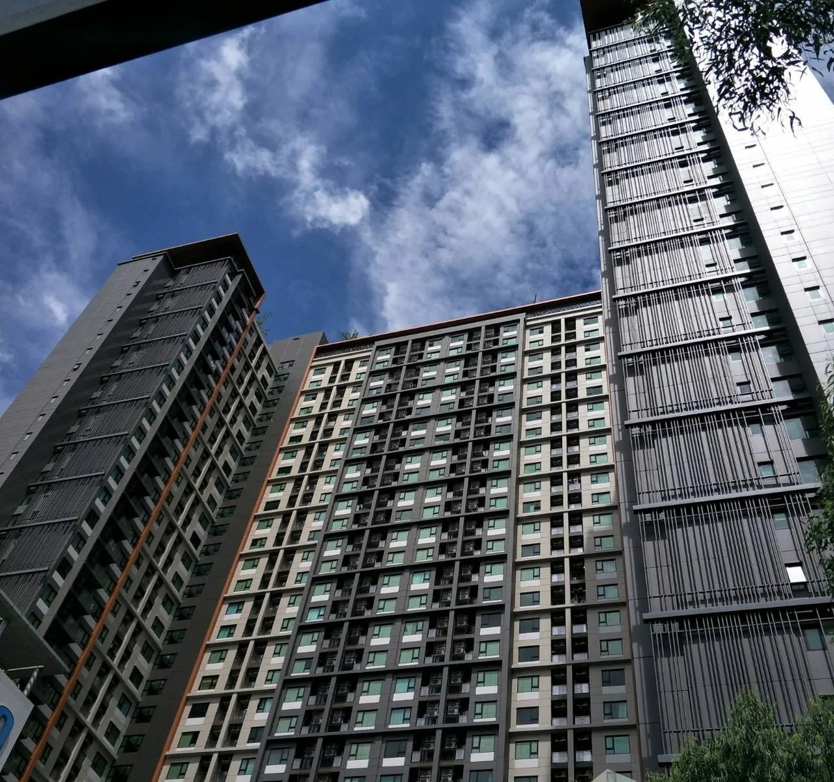 For RentCondoRama9, Petchburi, RCA : 🔥Urgent for rent🔥Life Asoke, 2 bedrooms, fully furnished, ready to move in, next to MRT Phetchaburi