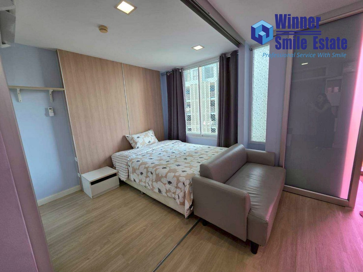For RentCondoRatchadapisek, Huaikwang, Suttisan : Condo for rent : The Colory Vivid, 300 meters from Huai Khwang MRT Station, 2-minute walk.