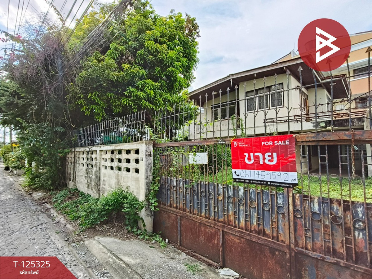 2-story detached house for sale, area 77 square meters, Soi Phetkasem 53, Bangkok Loading...