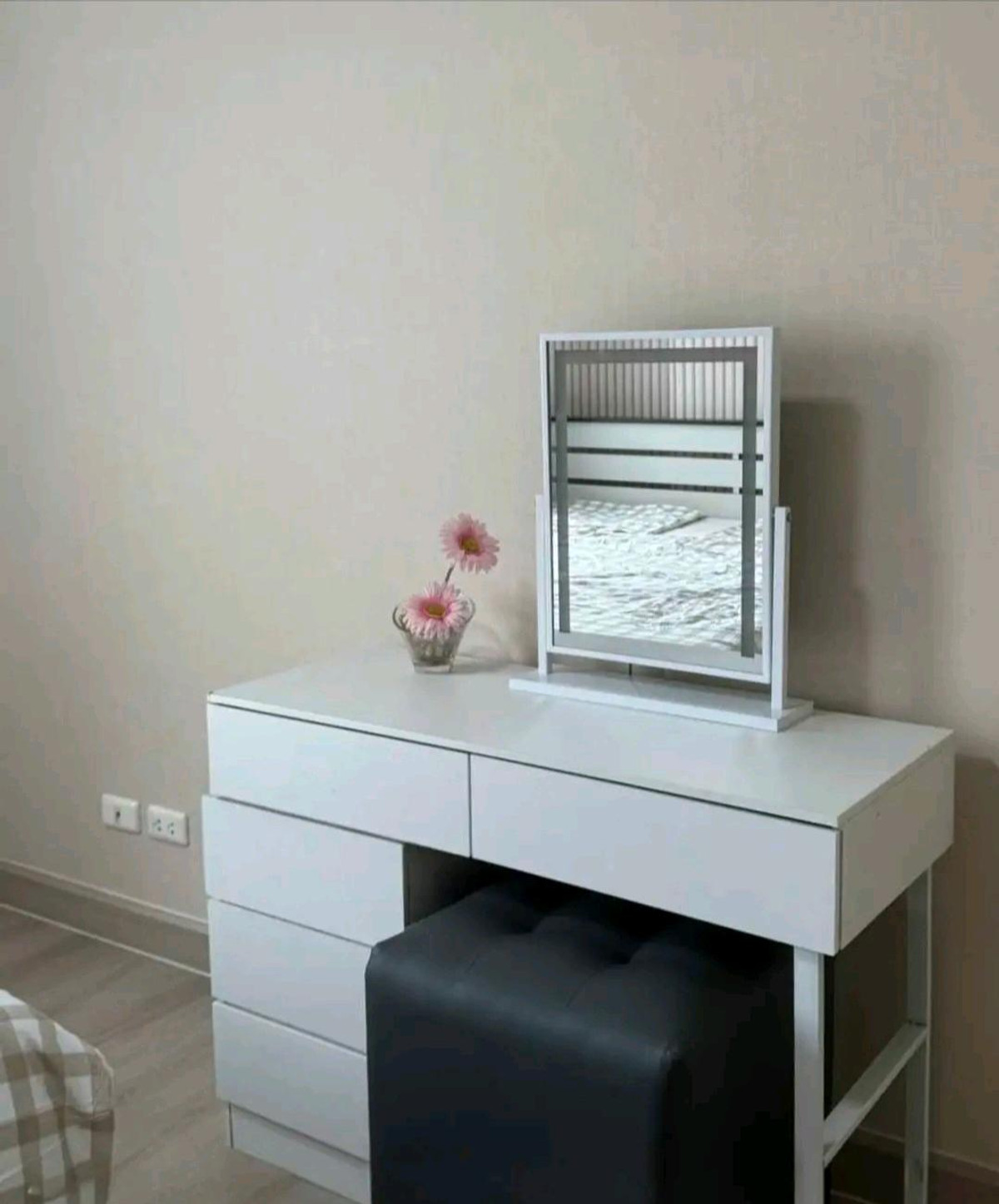 ขาย คอนโด เดอะ พาร์คแลนด์ ศรีนครินทร์ ตึก ซี, 1 ห้องนอน, วิวสระน้ำ Loading...