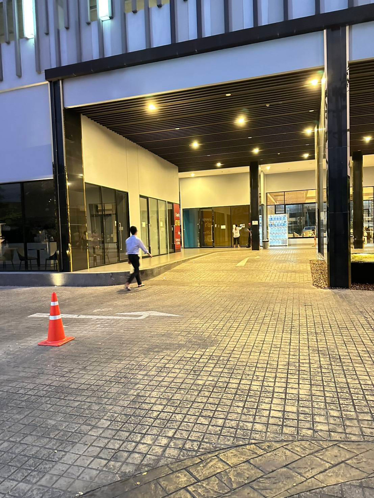 For SaleCondoPinklao, Charansanitwong : Condo for sale Supalai Loft, Yaek Fai Chai Station lower than market price