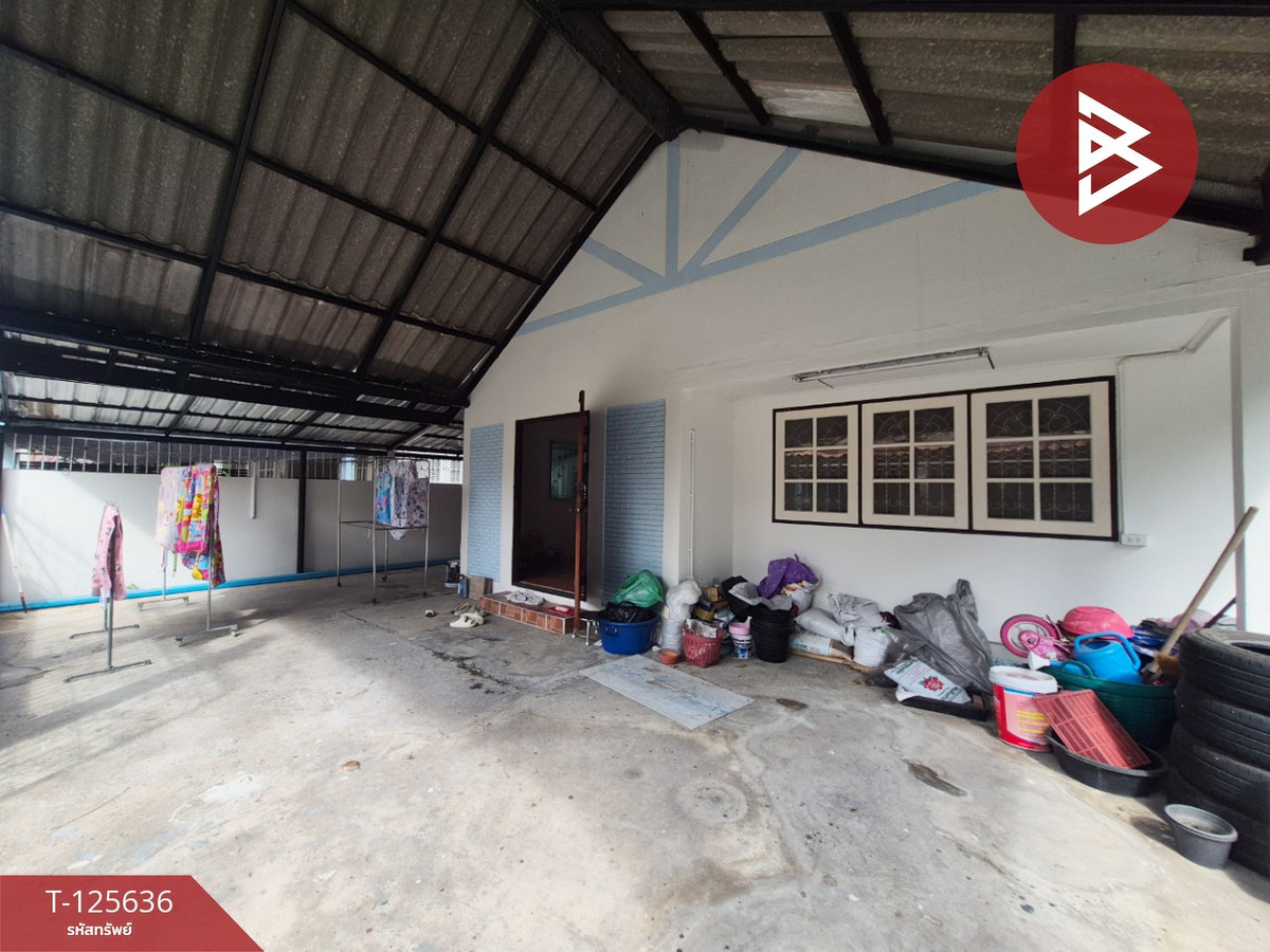 Single house for sale, area 46 square meters, Bang Khen, Bangkok. Loading...