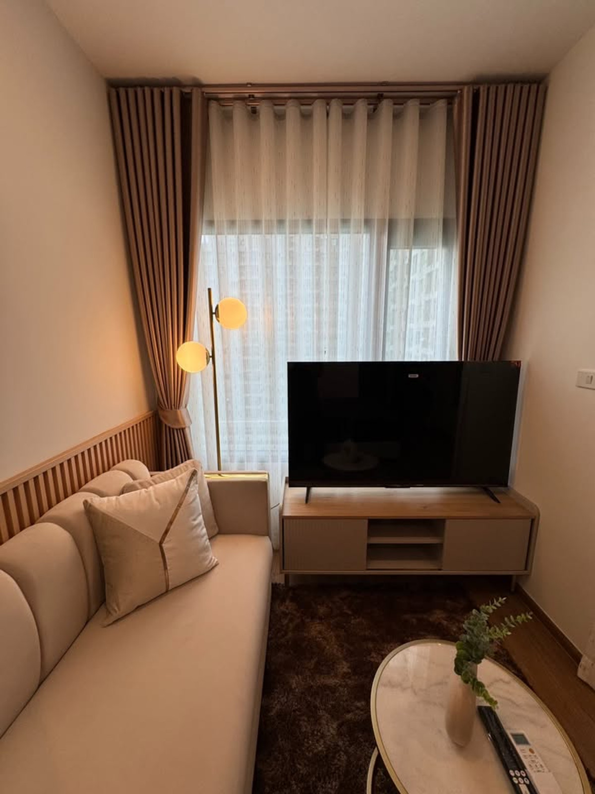 For RentCondoRamkhamhaeng, Hua Mak : Condo for rent The Livin Ramkhamhaeng/The Livin Ramkhamhaeng (D6811001)