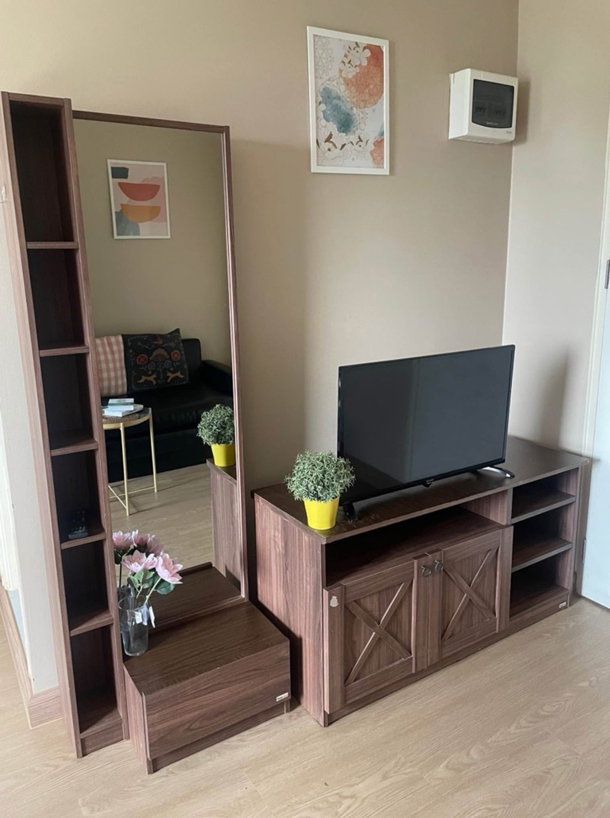 For RentCondoSamut Prakan,Samrong : For rent Lumpini Mix Theparak-Srinakarin. Complete electrical appliances