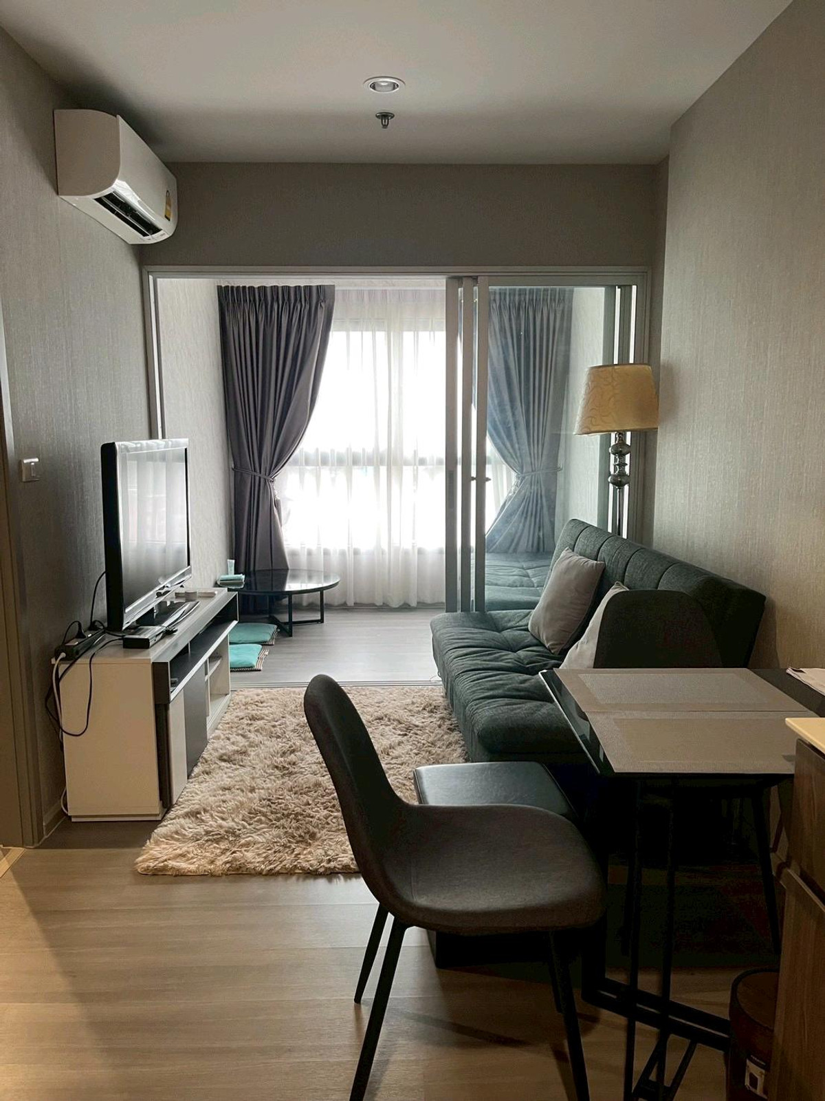 ขายคอนโดปิ่นเกล้า จรัญสนิทวงศ์ : ขาย Parkland จรัญ-ปิ่นเกล้า ห้อง 1 bedroom plus วิวพระราม8