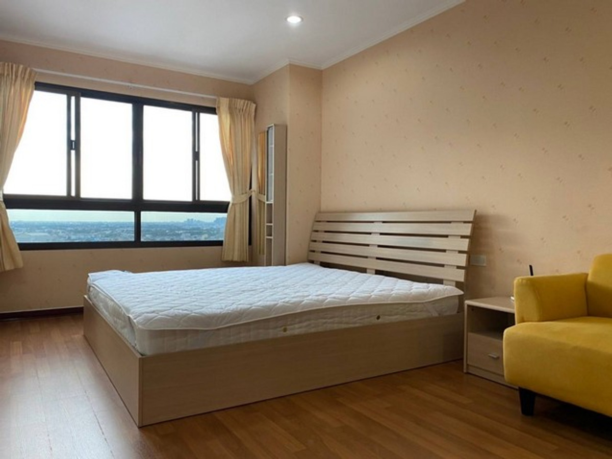 ให้เช่าคอนโดท่าพระ ตลาดพลู วุฒากาศ : คอนโดลุมพินีเพลส รัชดา-ท่าพระ ขนาด 30 ตร.ม. วิวดี ชั้นสูง ใกล้ BTS เดอะมอลล์