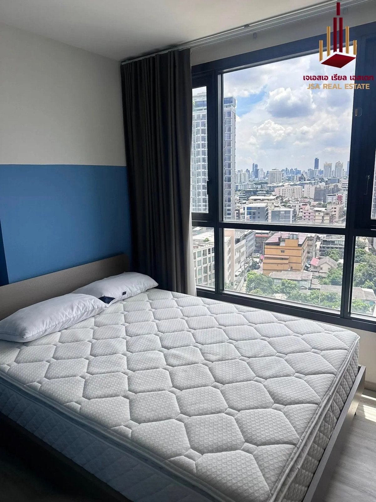 ขายคอนโดรัชดา ห้วยขวาง : ✨ For Sale: XT Huaikhwang Condo ✨ 💰 Only 8,900,000 THB