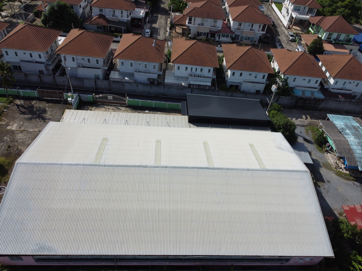 WarehouseNonthaburi, Bang Yai, Bangbuathong : For sale and rent, factory, 2 warehouses, like new condition, Phimonrat Subdistrict, Bang Bua Thong District, Nonthaburi, area 1 rai, total usable area more than 1,500 sq m.