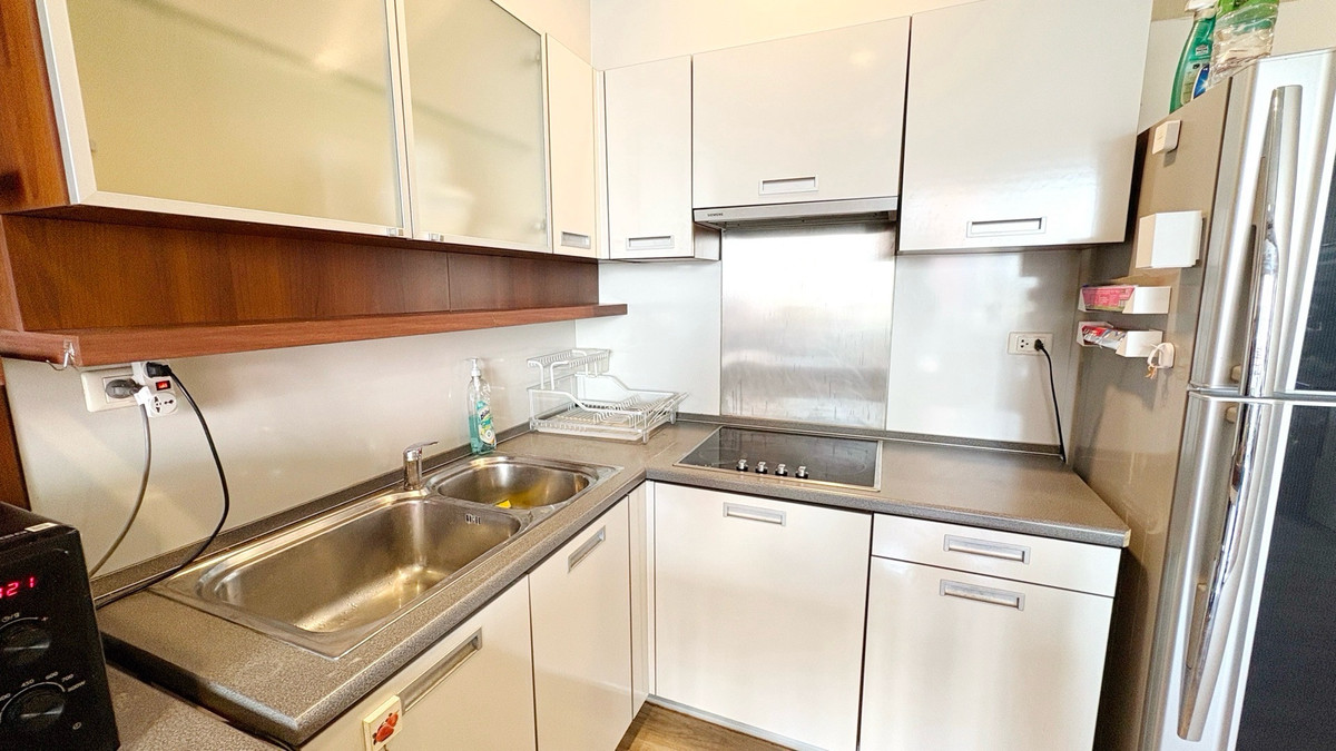 For SaleCondoRatchadapisek, Huaikwang, Suttisan : 📢👇Best deal, good location! Excellent for both living and investment