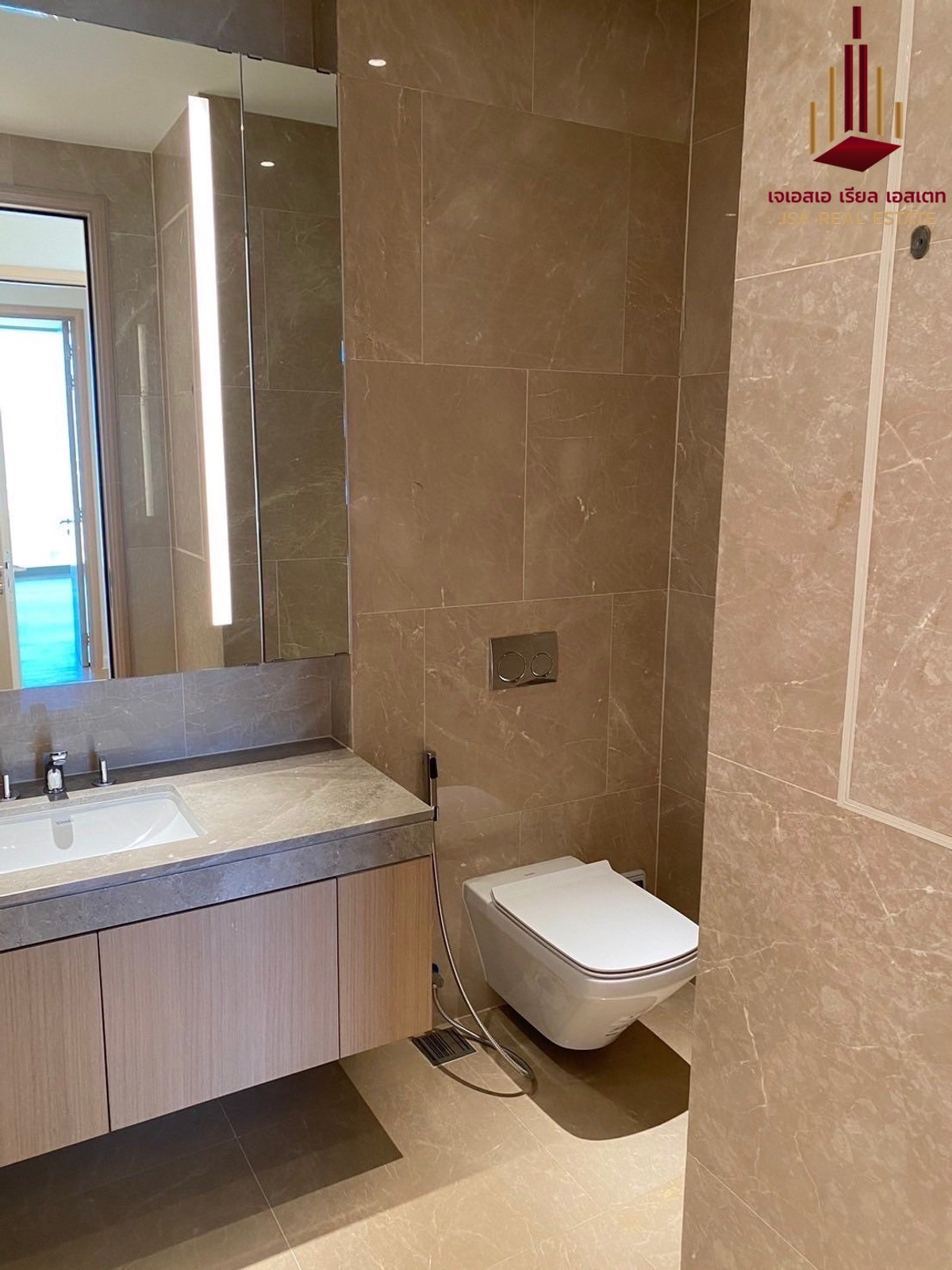 For SaleCondoWongwianyai, Charoennakor : ✨ For Sale : Magnolias Waterfront Residences ✨ 💰 only 145,000,000 thb