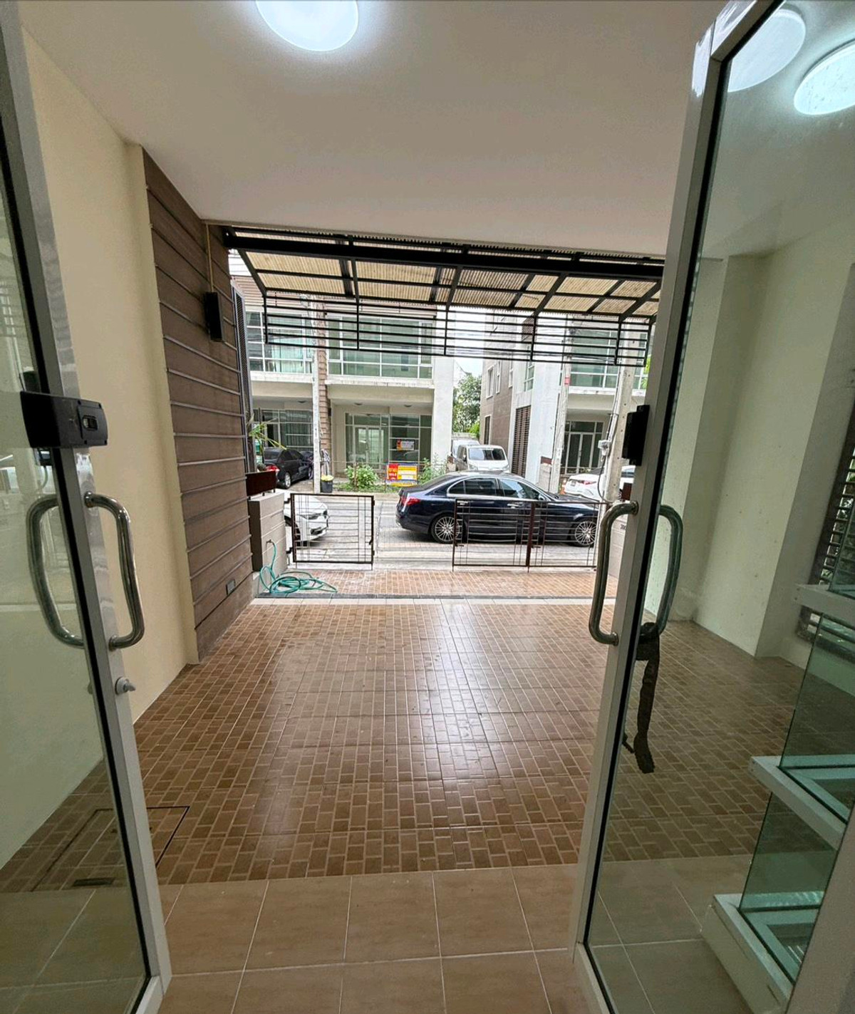 ‼️Home Office For Rent‼️ ✨Ready to Move in✨ให้เช่า โครงการ 𝐏𝐫𝐞𝐦𝐢𝐮𝐦 𝐏𝐥𝐚𝐜𝐞  นวมินทร์-สุขาภิบาล 1 (ใกล้ซ.นวมินทร์ 89)✨ (Premium Place  Nawamin 87- 89 )  Loading...