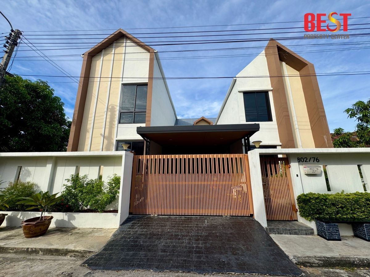 ขายบ้านปทุมธานี รังสิต ธรรมศาสตร์ : ขายบ้านเดี่ยว วังทองริเวอร์ปาร์ค รังสิต พื้นที่ใช้สอย 250 ตร.ม. 5 ห้องนอน 5 ห้องน้ำ 5.5ลบ.