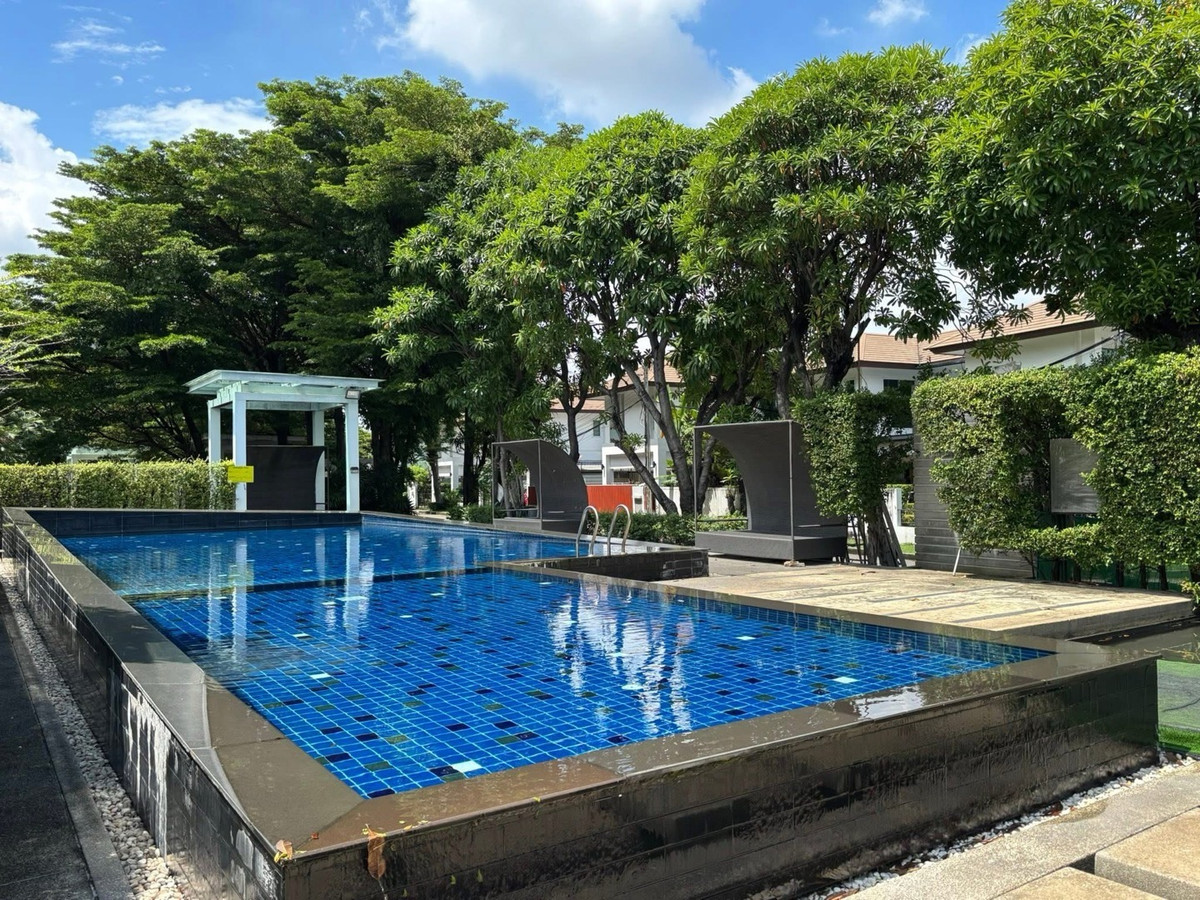 For Sell/RentNirvana Beyond Lite Rama 9 (Front Zone) Loading...