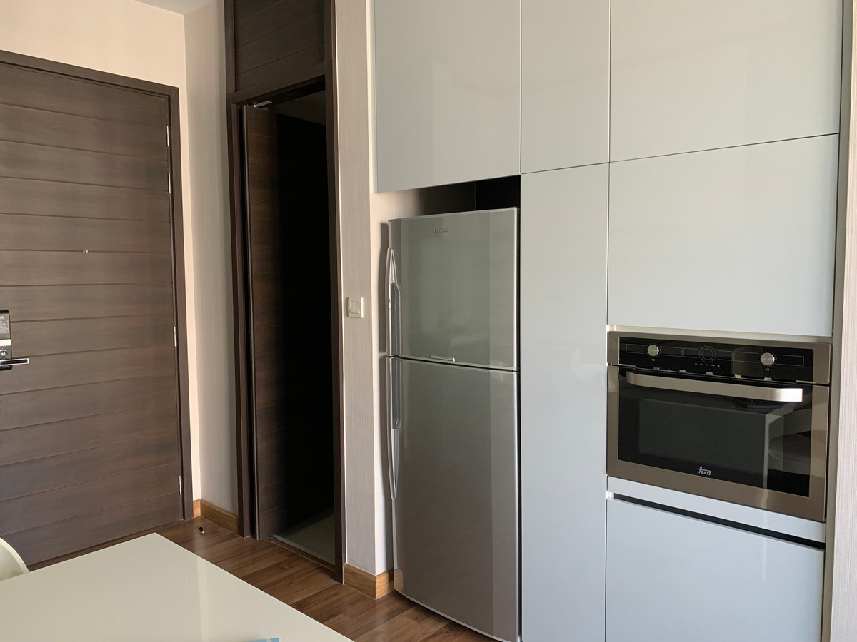 ให้เช่า คอนโด Ivy Ampio (ไอวี่ แอมพิโอ) รัชดา ทำเลดี พร้อมเฟอร์นิเจอร์ ตกแต่งสวยงาม ย่านรัชดา-ห้วยขวาง Loading...