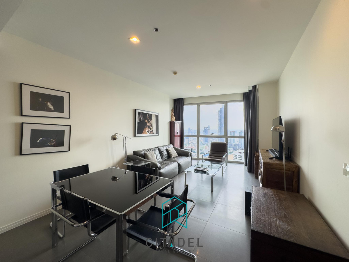 ให้เช่าคอนโดวงเวียนใหญ่ เจริญนคร :  The River by Raimon Land - Cozy, High Floor 1 Bed Condo for Rent!