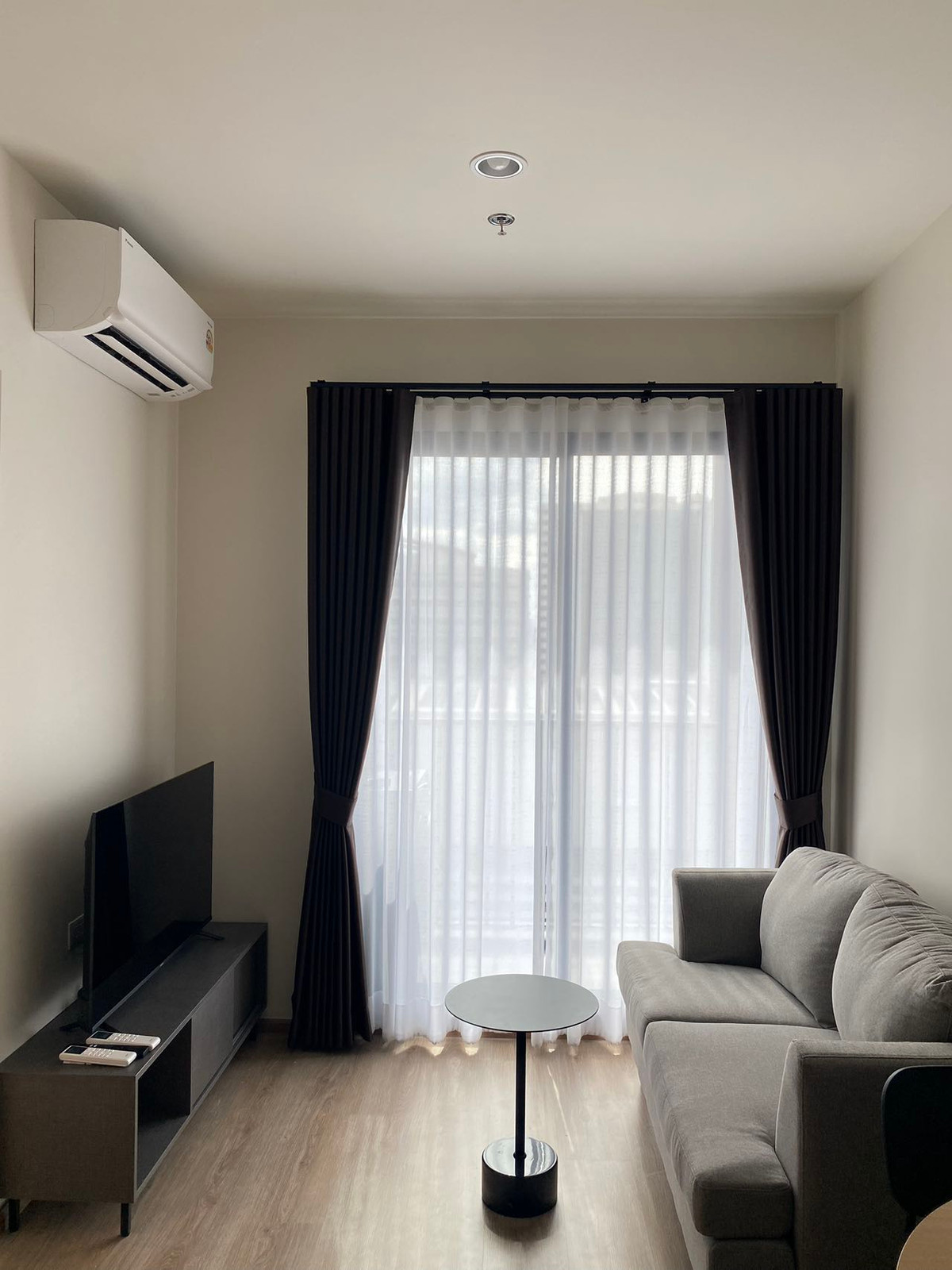 🏡ให้เช่า Nue District R9 คอนโดใหม่ ตกแต่งครบ พร้อมเข้าอยู่ ใกล้ Rama 9✨ Loading...