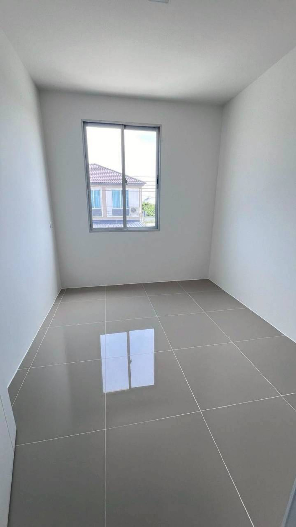 บ้านว่างให้เช่า – บ้านพฤกษา ศรีวารี PK 162 ทาวน์โฮม 2 ชั้น ดีไซน์ Modern Tropical  Loading...