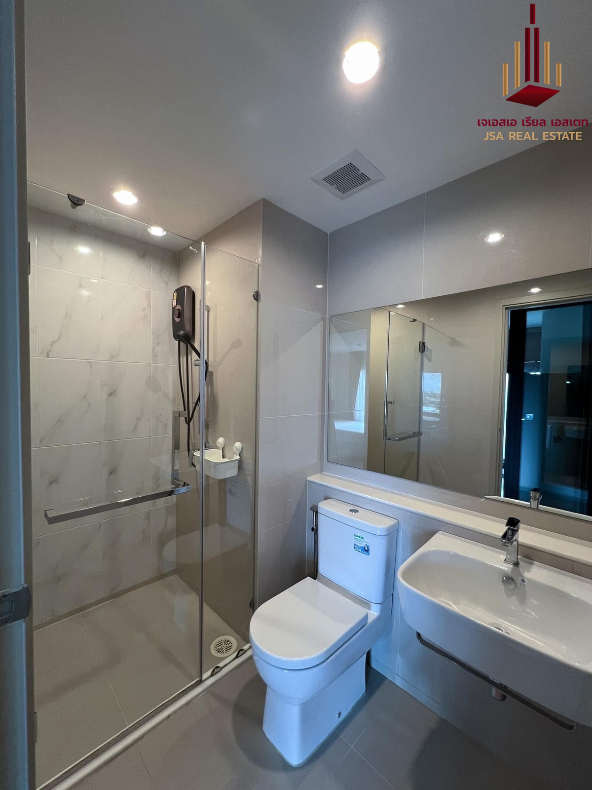 For RentCondoSamut Prakan,Samrong : ✨ For Rent : Aspire Erawan Prime Condo ✨ 💰 Only 14,000 thb/month