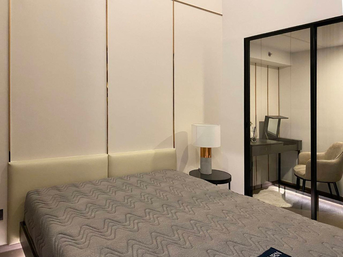 ให้เช่าคอนโดสยาม จุฬา สามย่าน : Park Origin Chula Samyan【𝐒𝐄𝐋𝐋 & 𝐑𝐄𝐍𝐓】🔥ความหรูที่สะกดสายตา วัสดุเกรดพรีเมียมทั้งห้อง🔥  ติดต่อไลน์ไอดี: @hacondo