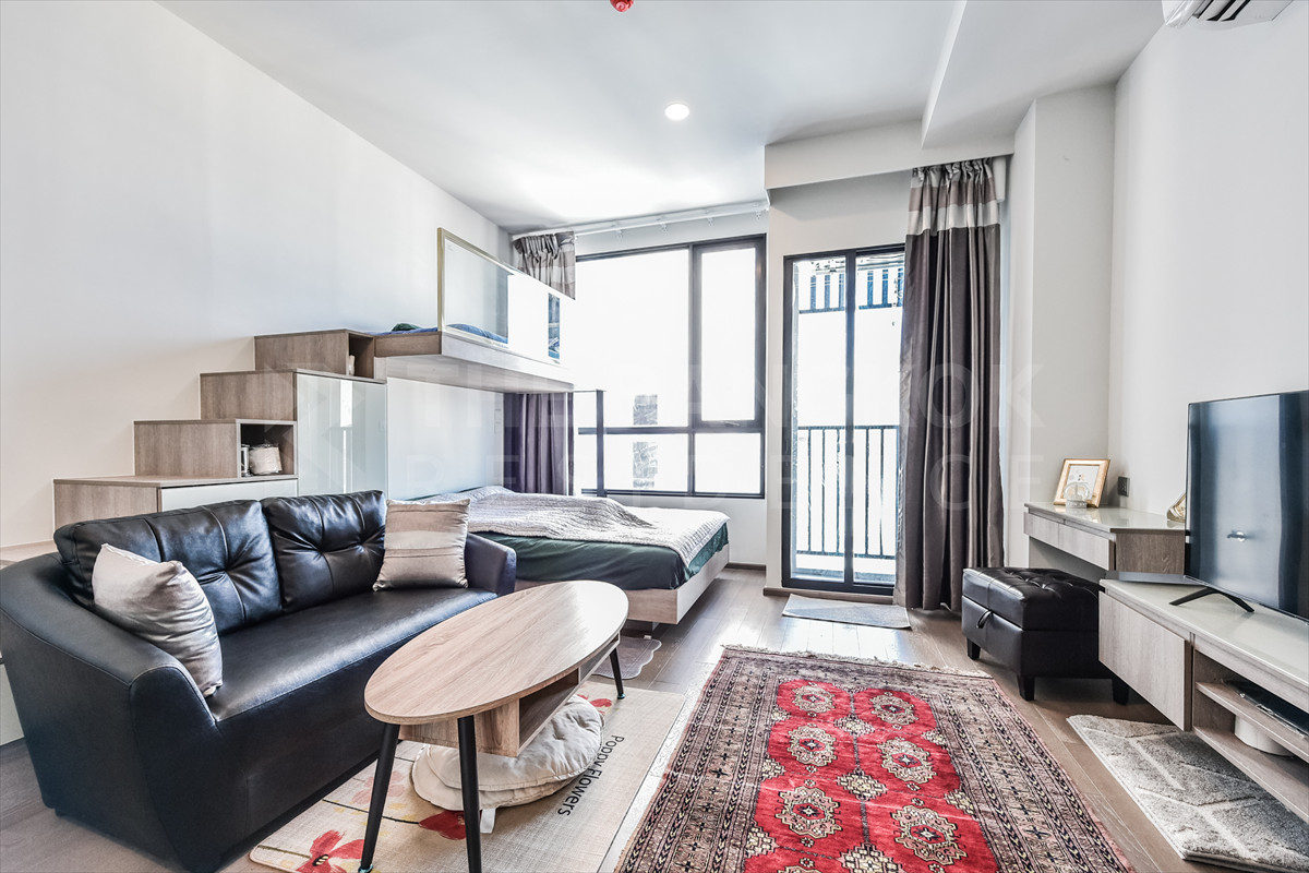 ✨ Special opportunity! Ready to move in immediately! Ideo Chula-Samyan✨! Ready to move in immediately! Experience a superior life in the heart of Phaya Thai! Contact to make an appointment to view the room: 095-927-0315 Suea Loading...