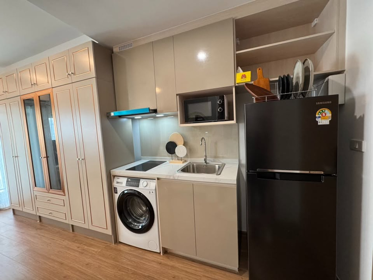 For RentCondoRamkhamhaeng, Hua Mak : Condo for rent The Livin Ramkhamhaeng/The Livin Ramkhamhaeng (D6811001)