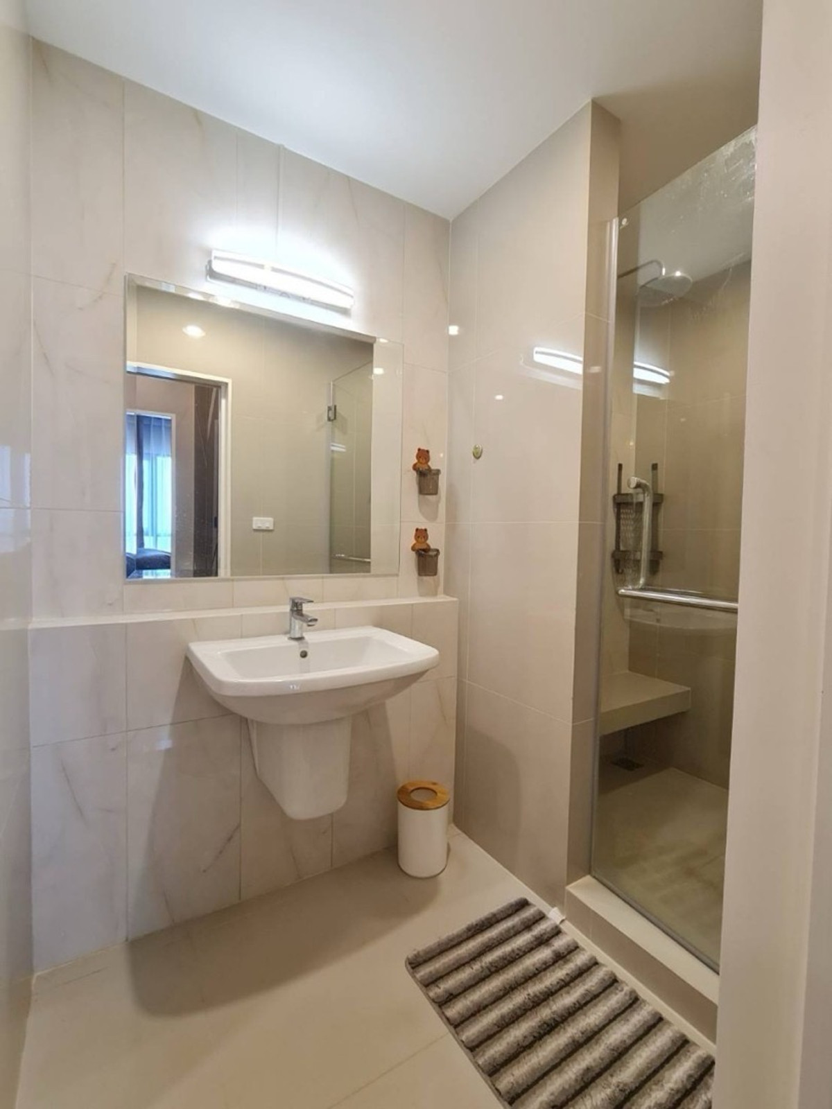 ขายคอนโดบางนา แบริ่ง ลาซาล : คอนโด High Rise บนถนนบางนาตราด ใกล้ Mega Bangna