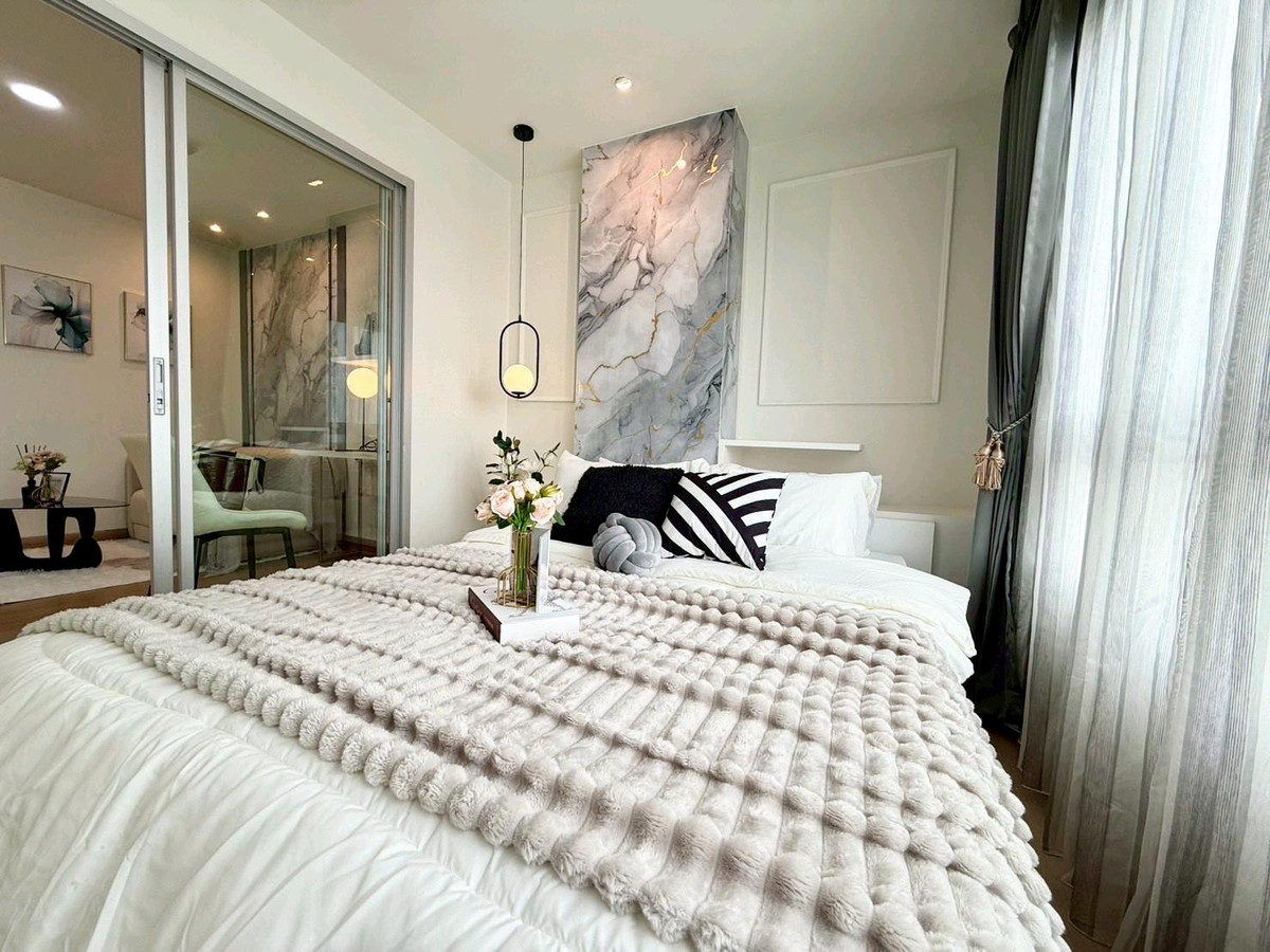 68 11 353ขายเดอะทรัสต์ เรสซิเด้นซ์ ปิ่นเกล้า Loading...