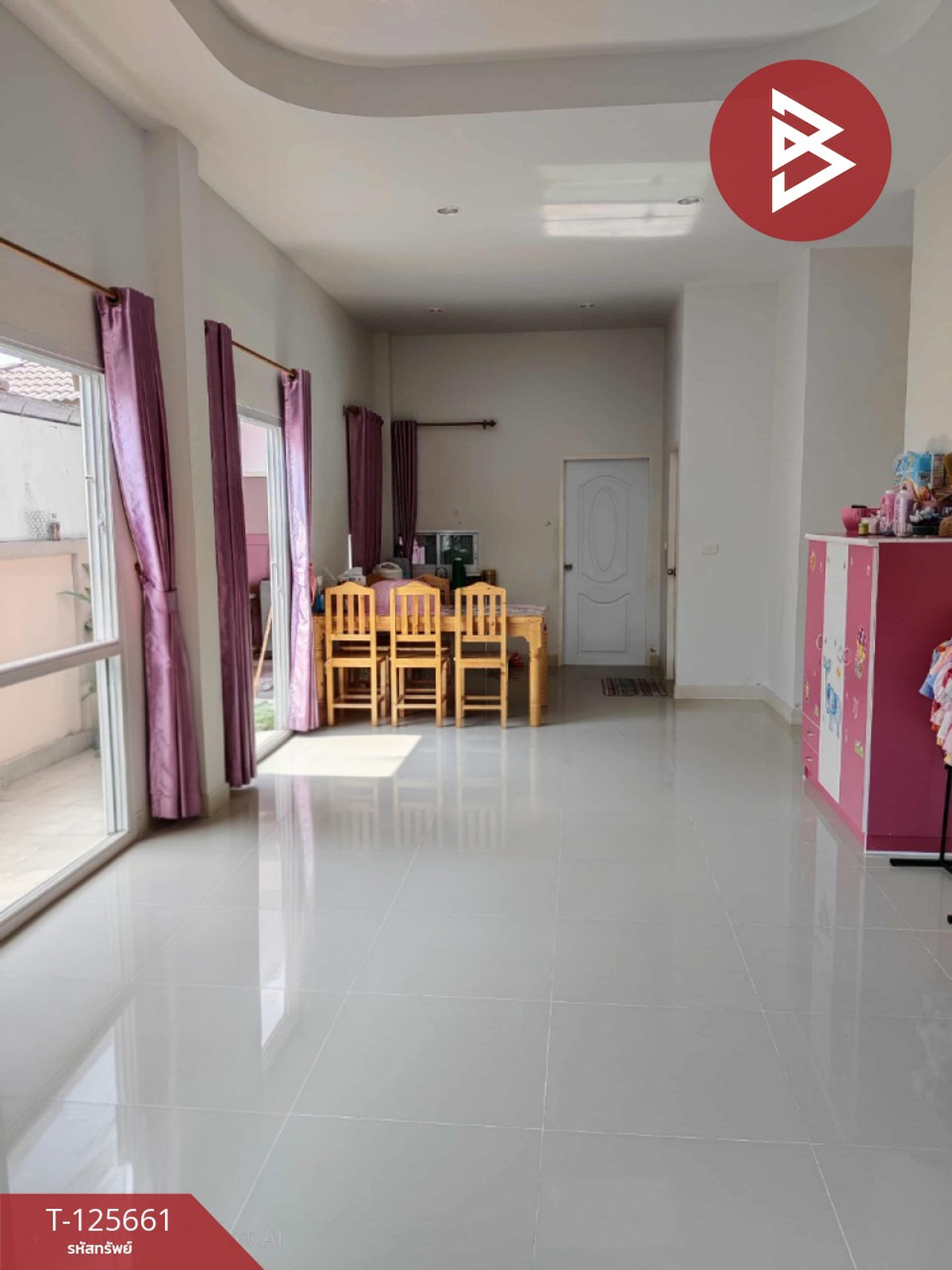 Semi-detached house for sale, B leaf Hill 1 Village (B leaf Hill1), Sriracha, Chonburi. Loading...