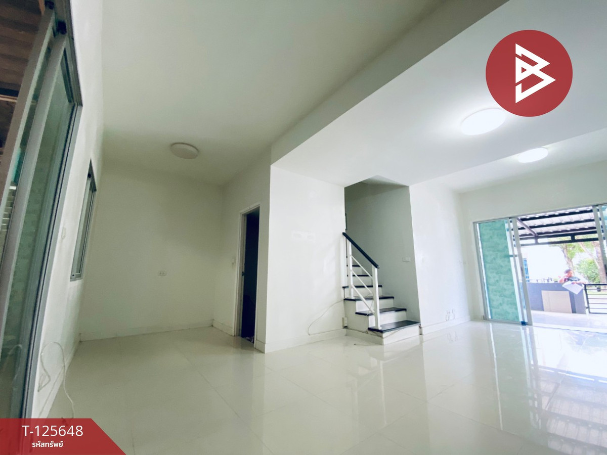 Townhouse for sale The Connect Onnut 2 Village (The Connect Onnut 2) Bangkok Loading...