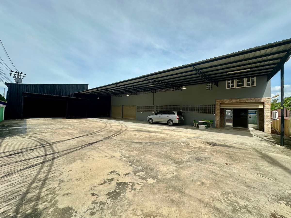 โกดังนนทบุรี บางใหญ่ บางบัวทอง : ขายและให้เช่า โรงงาน โกดัง 2หลัง สภาพเหมือนใหม่ ต.พิมลราช อ.บางบัวทอง นนทบุรี เนื้อที่1ไร่  พื้นที่ใช้สอยรวมมากกว่า 1,500ตรม. 