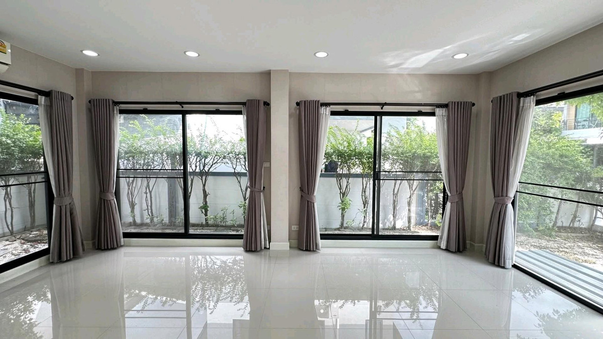 🔥Cheapest single house in the project🔥 M. Life Bangkok Boulevard Ratchaphruek-Pinklao, area 50.3 sq m. Loading...