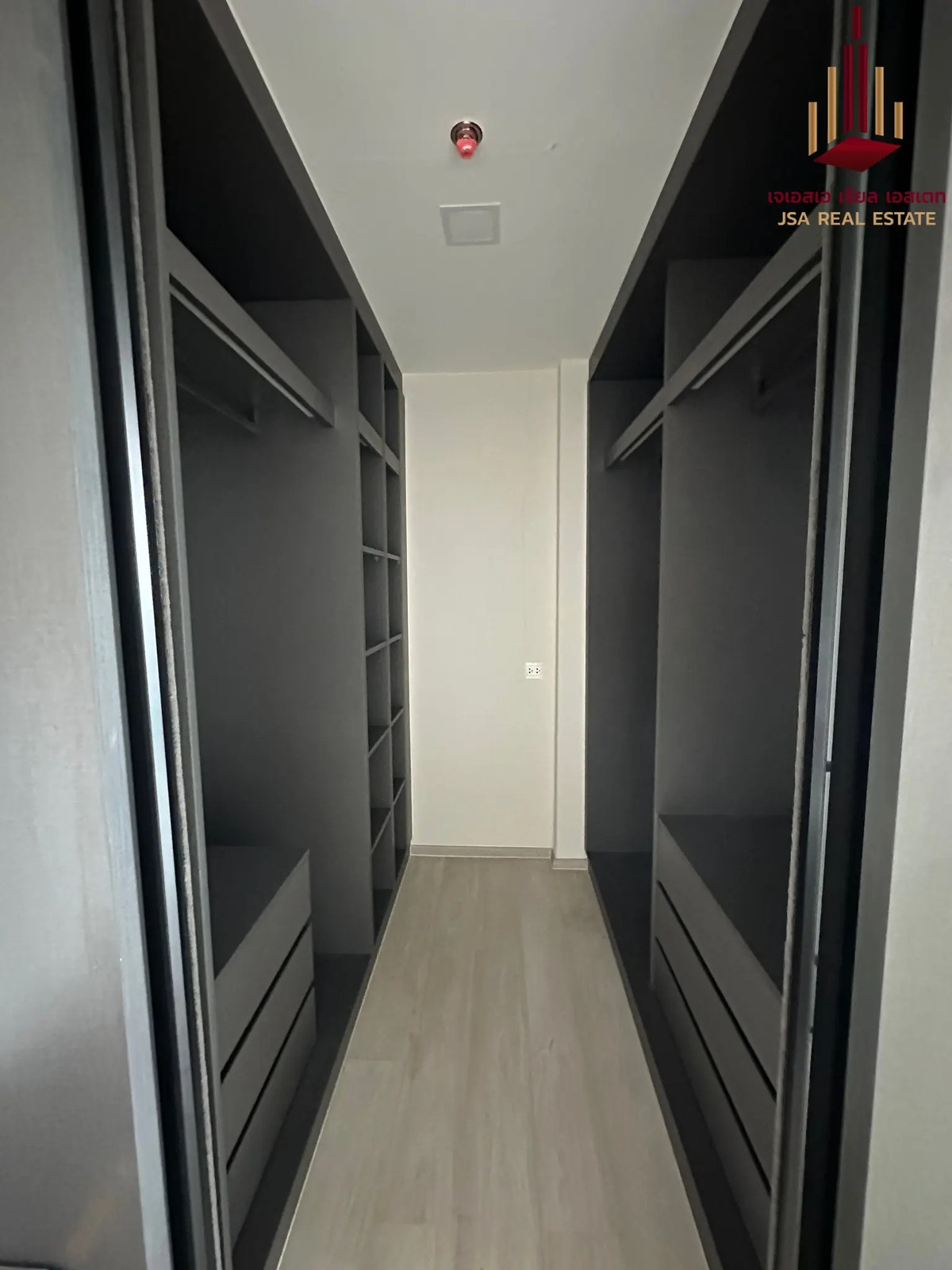 For RentCondoSapankwai,Jatujak : ✨ For Rent: The Privacy Jatujak Condo ✨ 💰 Only 30,000 THB/month