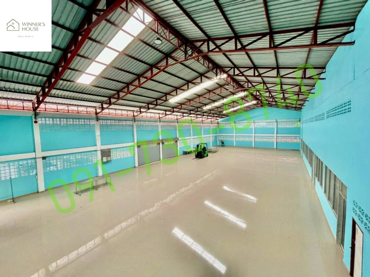 โกดังนนทบุรี บางใหญ่ บางบัวทอง : ขายและให้เช่า โรงงาน โกดัง 2หลัง สภาพเหมือนใหม่ ต.พิมลราช อ.บางบัวทอง นนทบุรี เนื้อที่1ไร่  พื้นที่ใช้สอยรวมมากกว่า 1,500ตรม. 