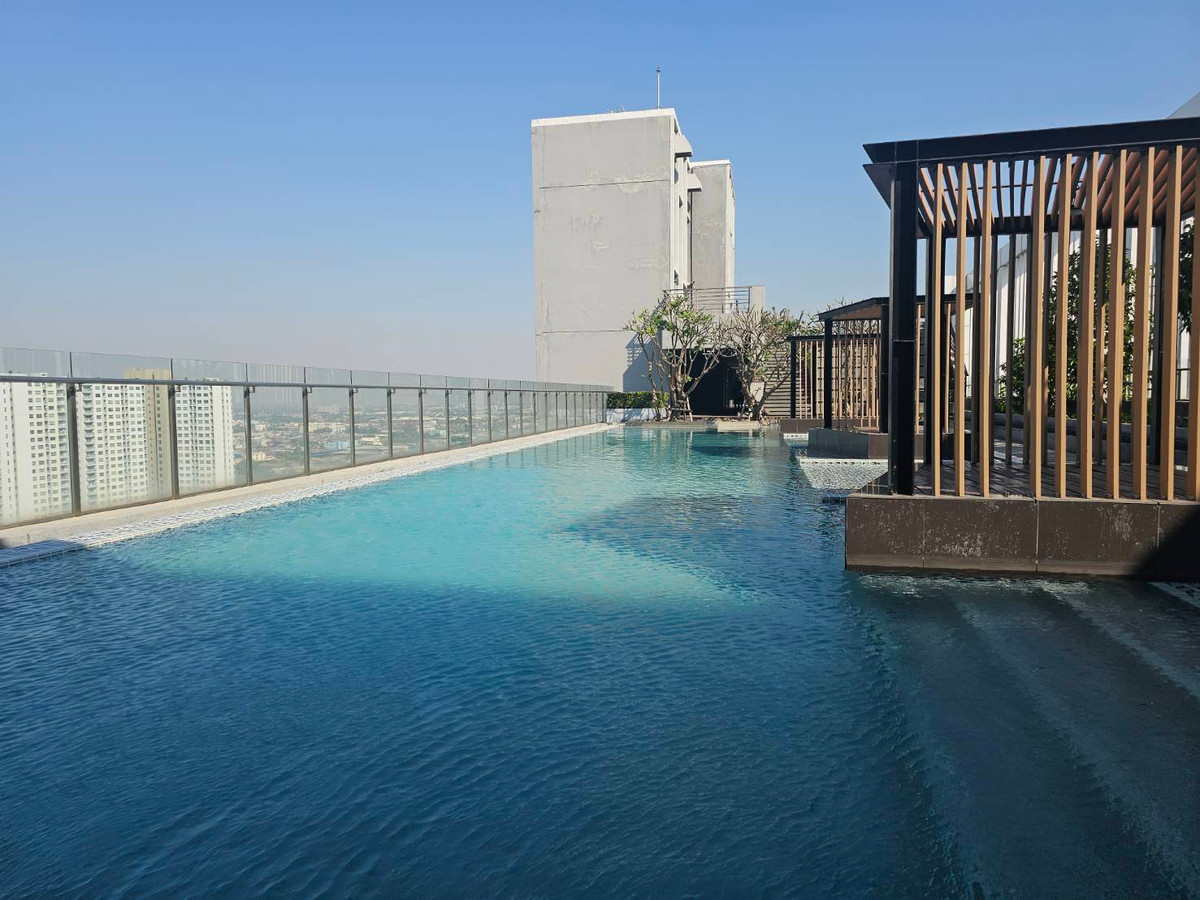 For SaleCondoRattanathibet, Sanambinna : Selling at a loss, The Hotel Condo, lowest price, cheapest in the project.