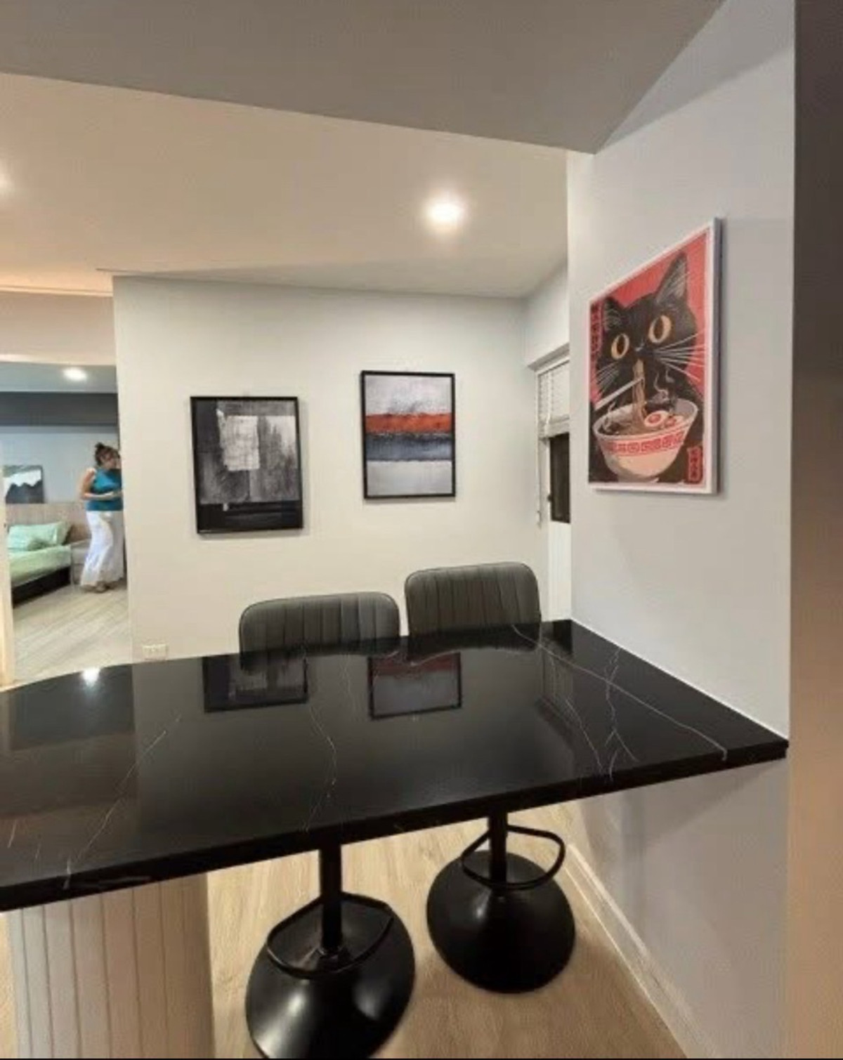 Thonglor Tower 3 bedrooms 52k Loading...