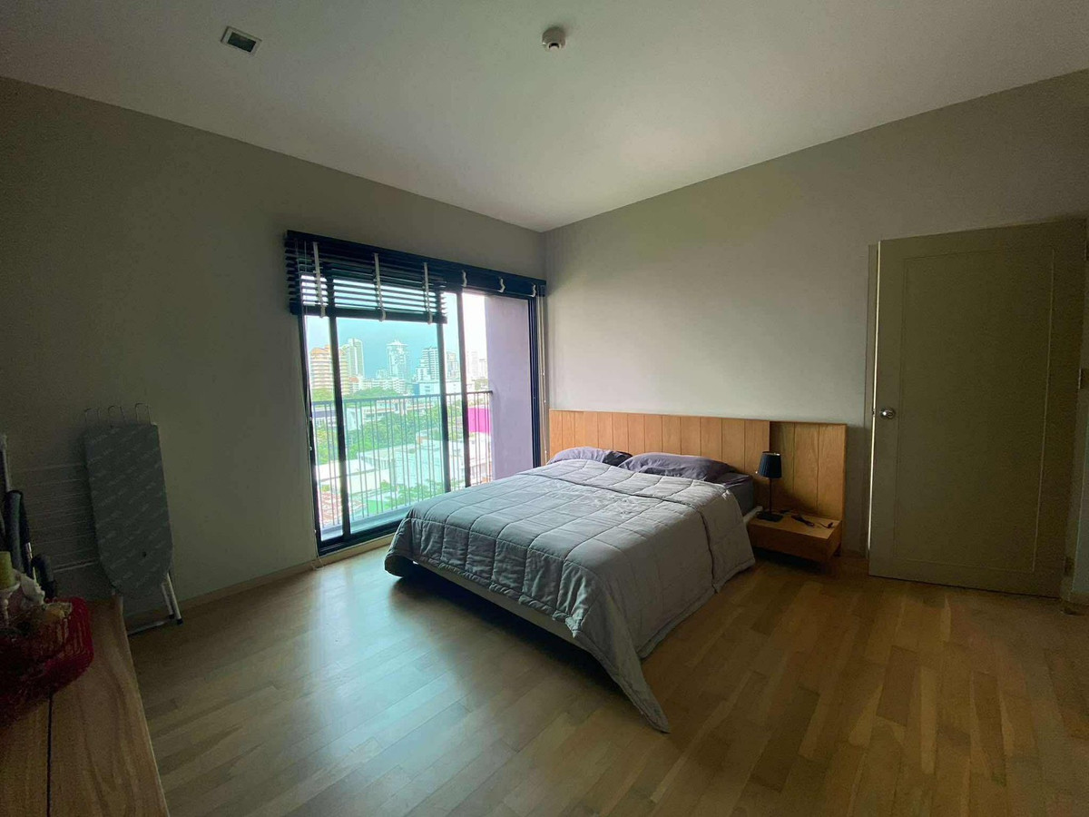 ขายคอนโดสุขุมวิท อโศก ทองหล่อ : ลดสูงสุด โนเบิล รีวิล Noble Reveal ตกแต่งหรู เฟอร์นิเจอร์ครบ