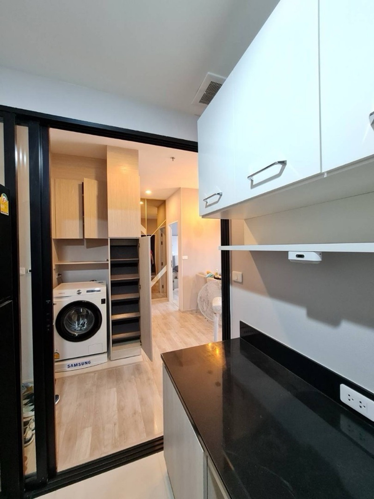 ขายคอนโดบางนา แบริ่ง ลาซาล : คอนโด High Rise บนถนนบางนาตราด ใกล้ Mega Bangna