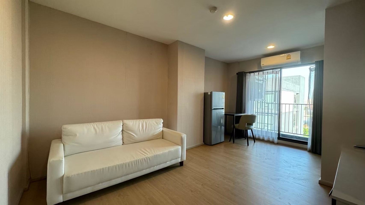 For SaleCondoBangna, Bearing, Lasalle : Condo for sale: The Excel Groove Lasalle, Condo Style Luxury Loft, good location, connected to many main routes. Large room 31.59 sq m, corner, 8th floor, 1,850,000 baht