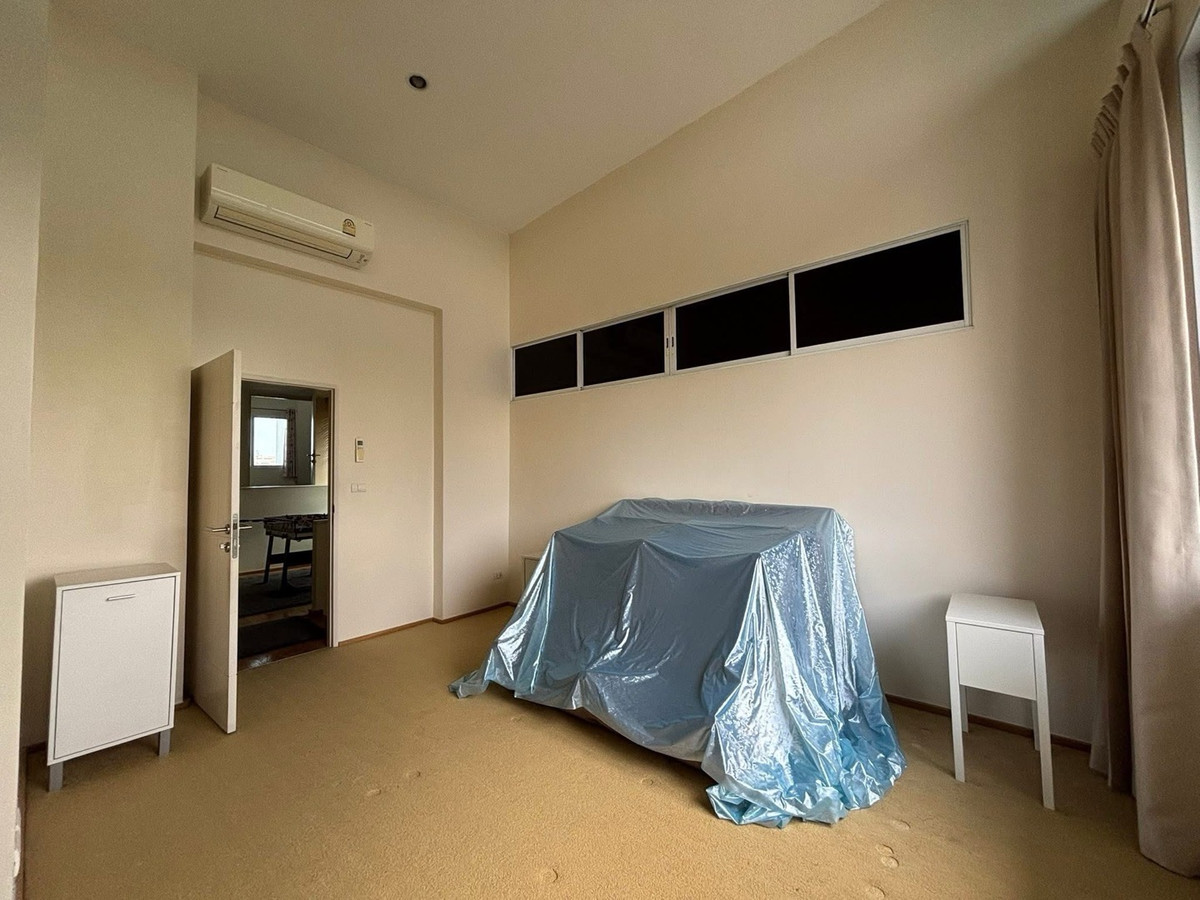 For Sell/RentNirvana Beyond Lite Rama 9 (Front Zone) Loading...