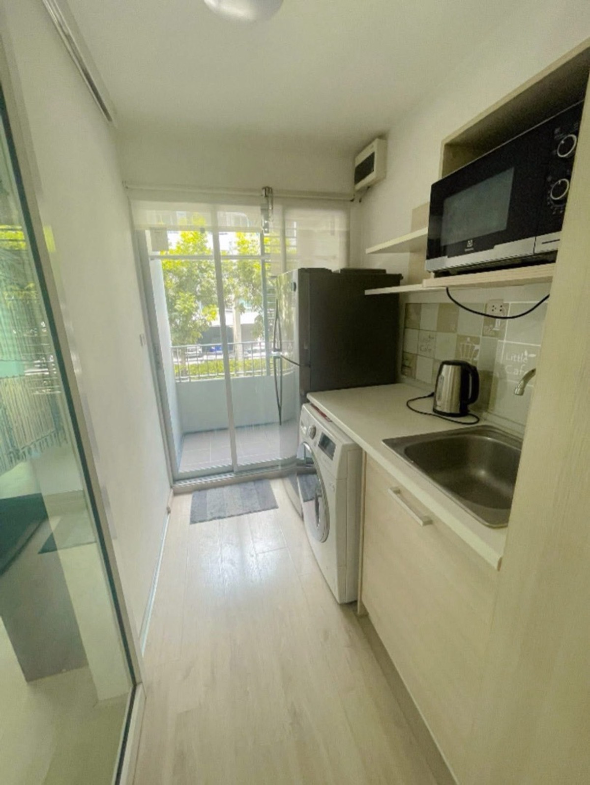 ðž  For Rent  ð  Elio Del Ray Sukhumvit 64 ð JA-506 Loading...
