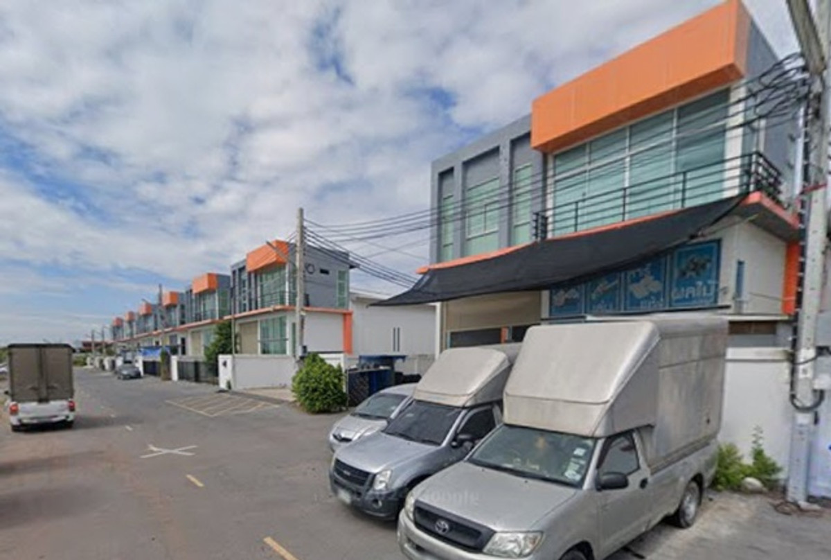 สภ.นครบาลเทียนทะเล 700 ม. ให้เช่าอาคารพาณิชย์ 2 ชั้น เซนทรัลพระราม2 15กม. อาคารใหม่ ติดถนน 34ตร.วา. 254 ตร.ม.. 2นอน 4 น้ำ ถ.บางขุนเทียน Loading...