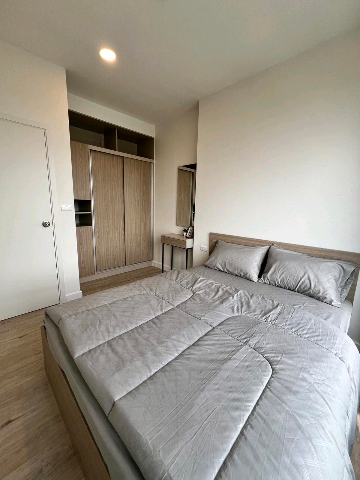 Condo for rent Xim Rama 3 - Suksawat Loading...