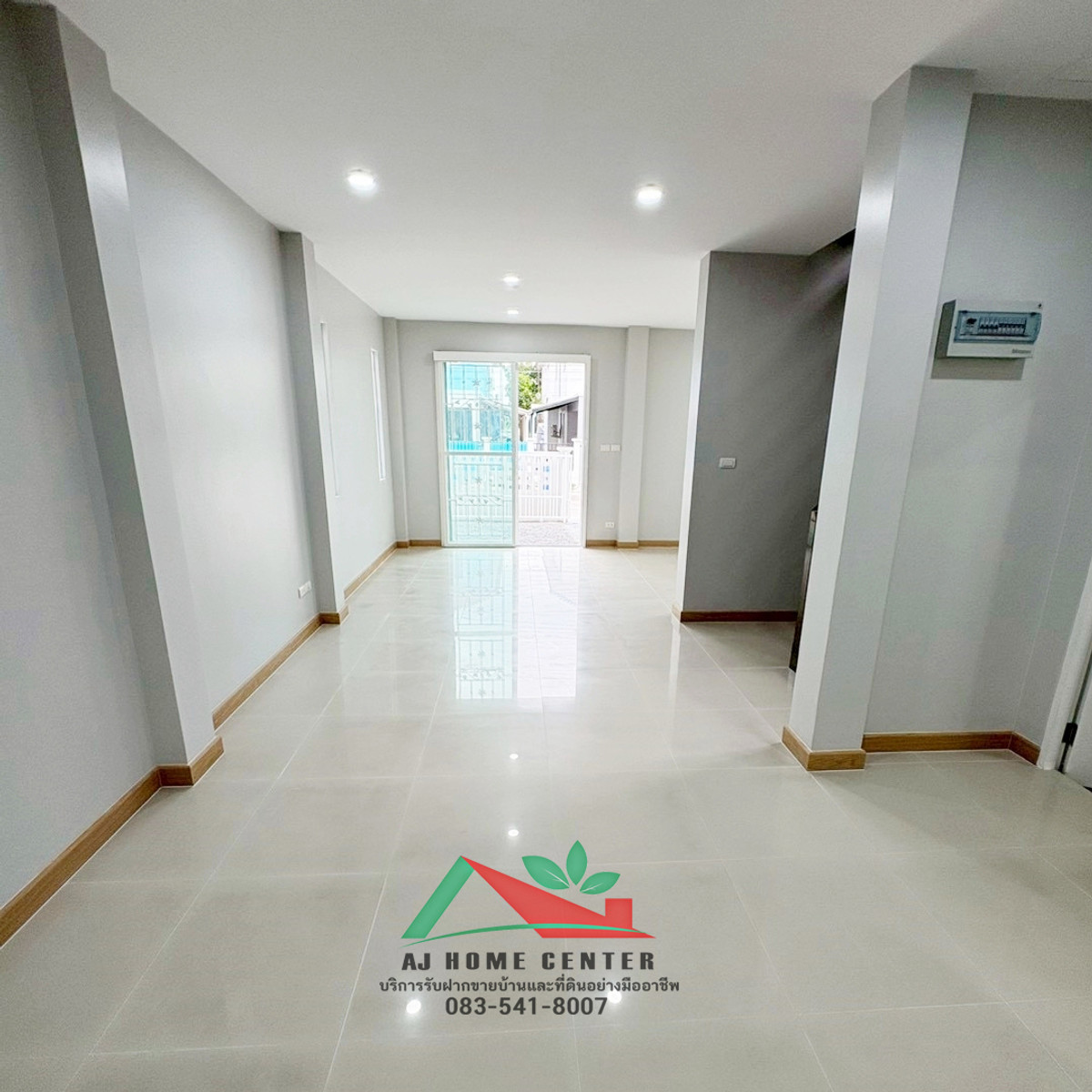 รีโนเวทใหม่ขาย3.99ล้าน บ้านแฝด35.4ตรว. ม.ปารวีร์ เพชรเกษม63-กาญจนาภิเษก3 ฟรีโอน Loading...