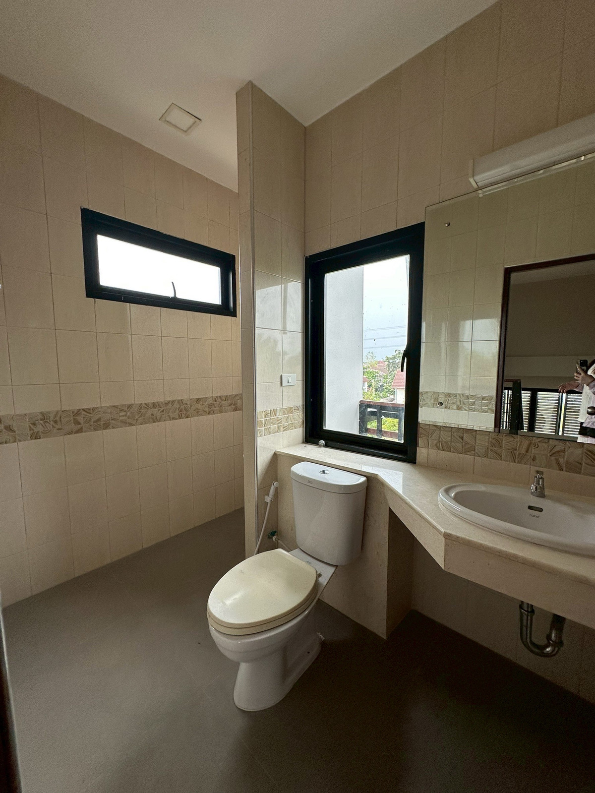 For SaleHousePhutthamonthon, Salaya : 3-storey detached house for sale, 2 waterfront houses, Krisada Nakhon Village 49, Bangkok