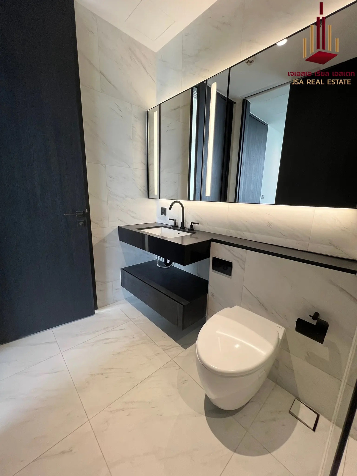 ขายคอนโดสาทร นราธิวาส : ✨ For Sale: Tait Sathorn 12 Condo ✨ 💰 Only 14,040,000 THB