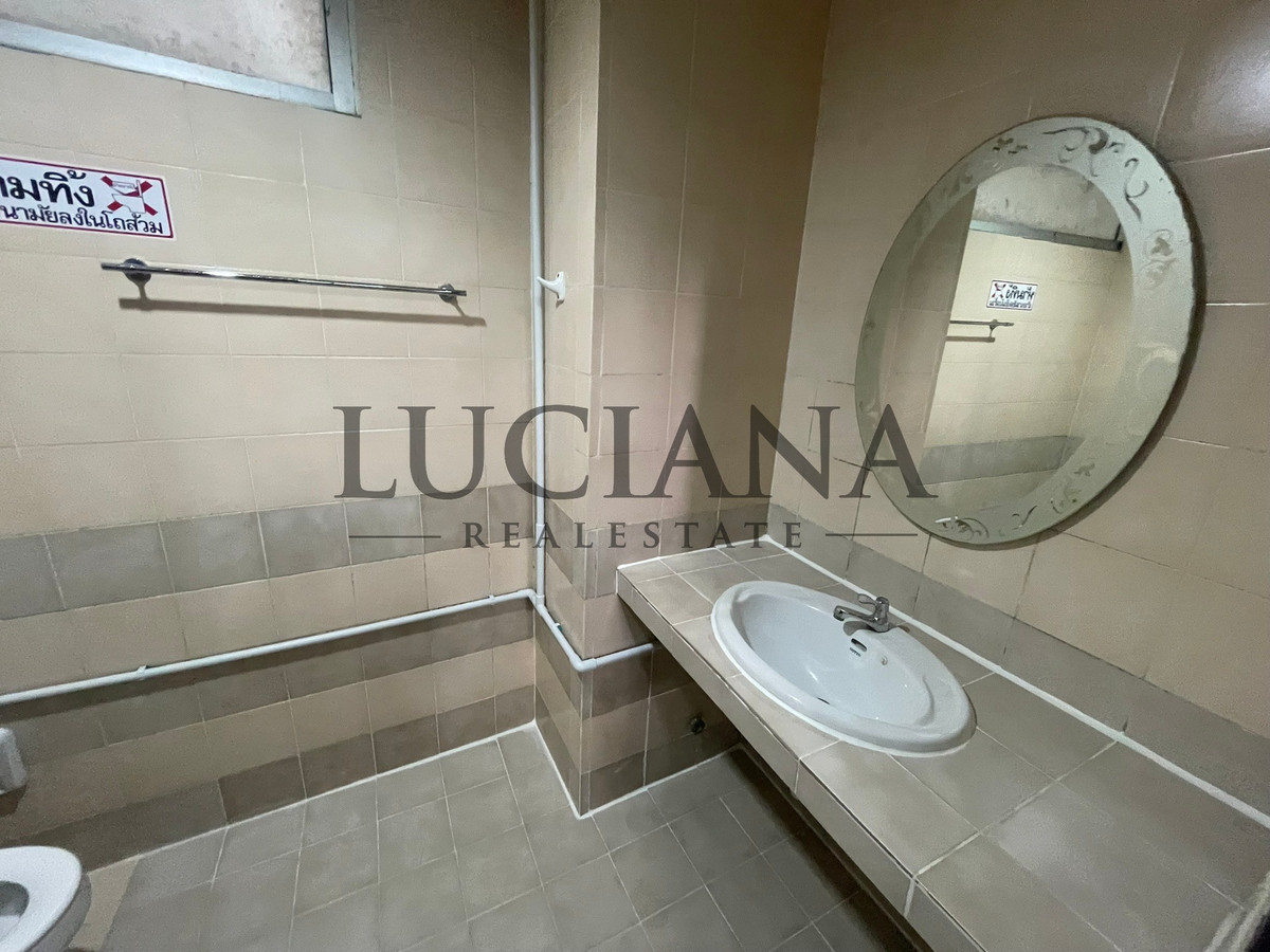 ðĄ āđāļŦāđāđāļāđāļēāļāļēāļ§āļāđāđāļŪāļĄ 4 āļāļąāđāļ āļŦāđāļ§āļĒāļāļ§āļēāļ - āļĨāļēāļāļāļĢāđāļēāļ§ āļāļ·āđāļāļāļĩāđāđāļĒāļāļ° āļāļĒāļđāđāļŠāļāļēāļĒ āļāļģāđāļĨāļāļĩ āđāļāļīāļāļāļēāļāļŠāļ°āļāļ§āļ  â
 Loading...