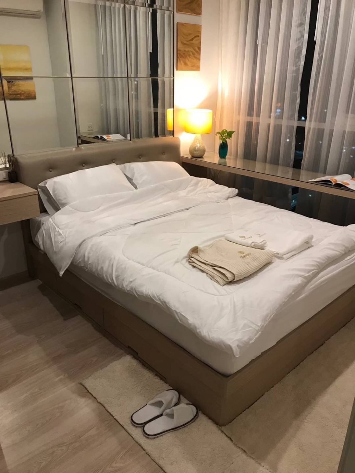Condo for sale under market price : Noble Revolve Ratchada1 1 Bedroom Nice decorated Fully furnished +Digital door lock near MRT Cultural Centre Special price 3.3 MB.🔥🔥🔥 Loading...
