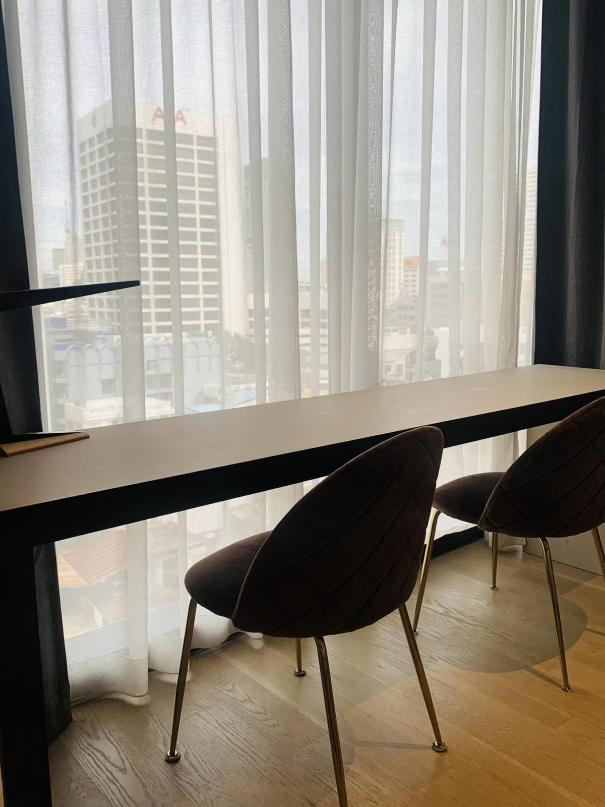 AB05459 - Ashton Silom  :  แอชตัน สีลม - BTS ChongNonsi / BangkokChristianHospital MRT Samyan Loading...