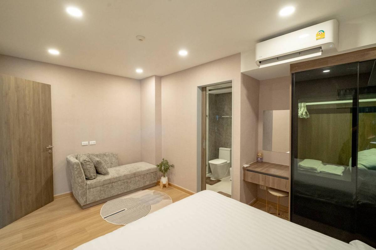 ให้เช่าคอนโดพระราม 9 เพชรบุรีตัดใหม่ RCA : KL04596 - LLOYD Soonvijai - Thonglor :  ลอยด์ ศูนย์วิจัย - ทองหล่อ : LLOYD Soonvijai - Thonglor :  ลอยด์ ศูนย์วิจัย - ทองหล่อ -